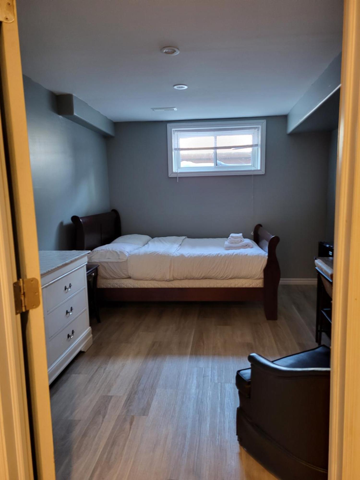Main Suite Kingston Dış mekan fotoğraf